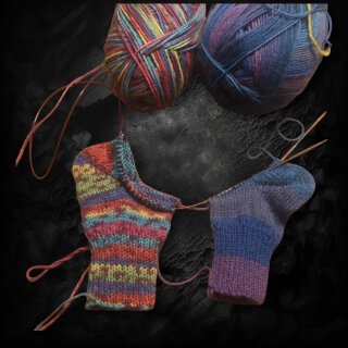 5. SA 16.NOV 14:00   MAGIC - LOOP - SOCKS  WORKSHOP MIT MELLY